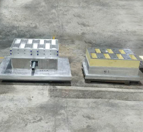 自動化設備（壓空模）